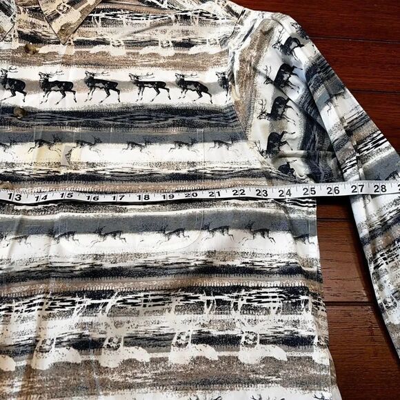 EUC Authentic outfitters Roundtree & Yorke Large Button Down Shirt #MSOC28 - Picture 4 of 6